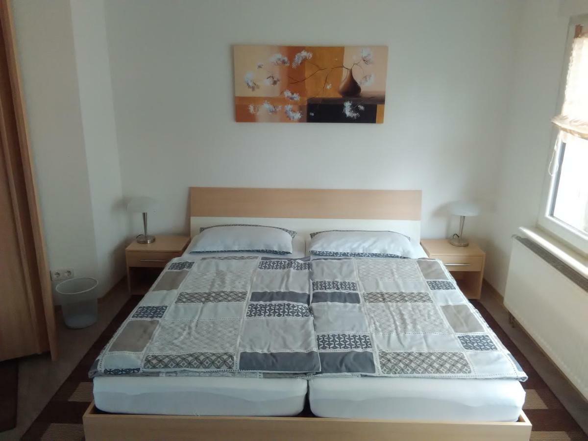 Ferienwohnung Menzel Gedern Екстериор снимка